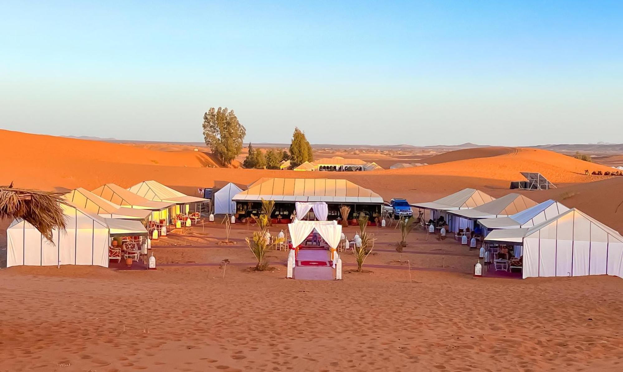 Aladdin Merzouga Camp Екстериор снимка