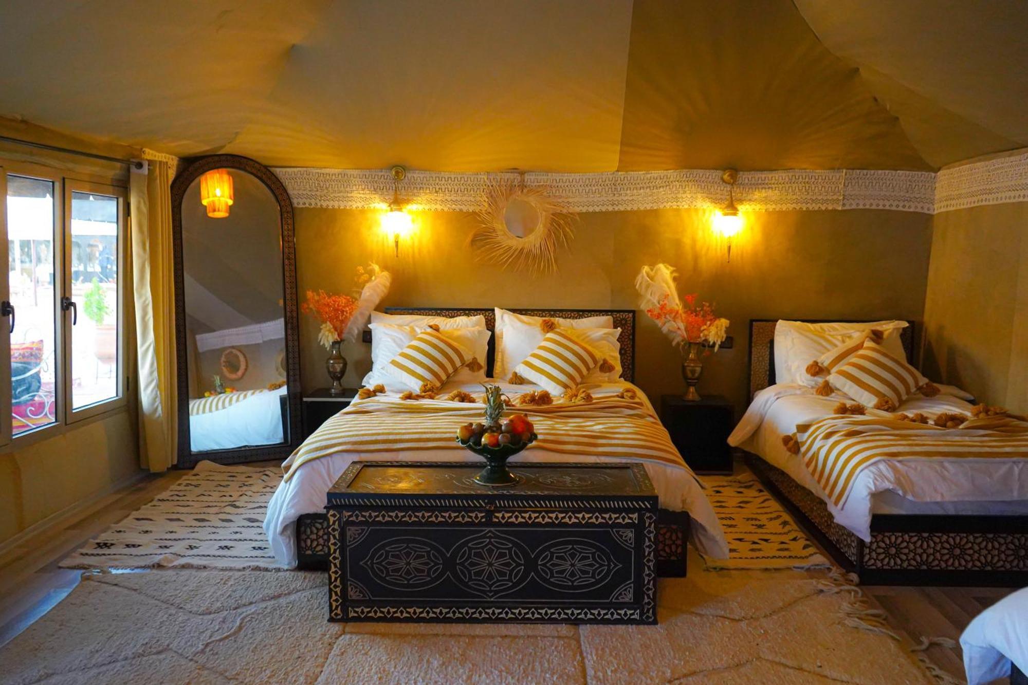 Aladdin Merzouga Camp Екстериор снимка